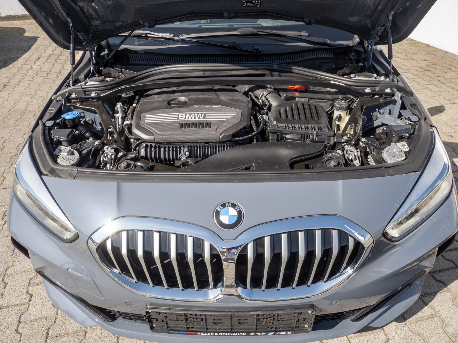 BMW 120i M-Sport – Produktfoto 24