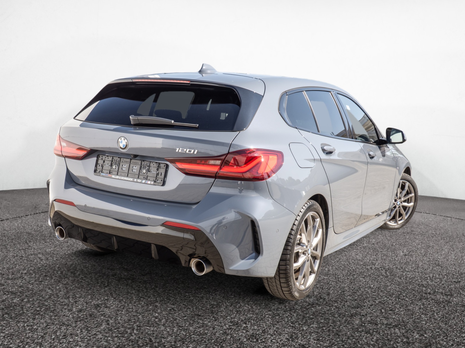 BMW 120i M-Sport – Produktfoto 3