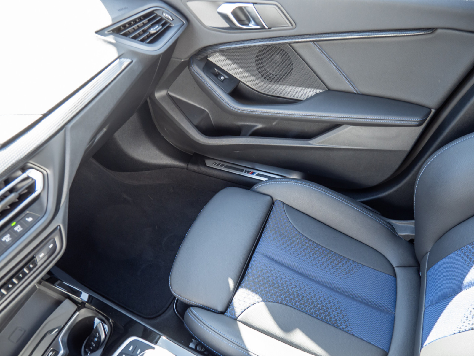 BMW 120i M-Sport – Produktfoto 16