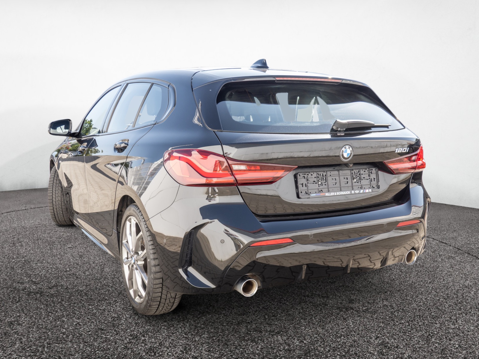 BMW 120i M-Sport – Produktfoto 4