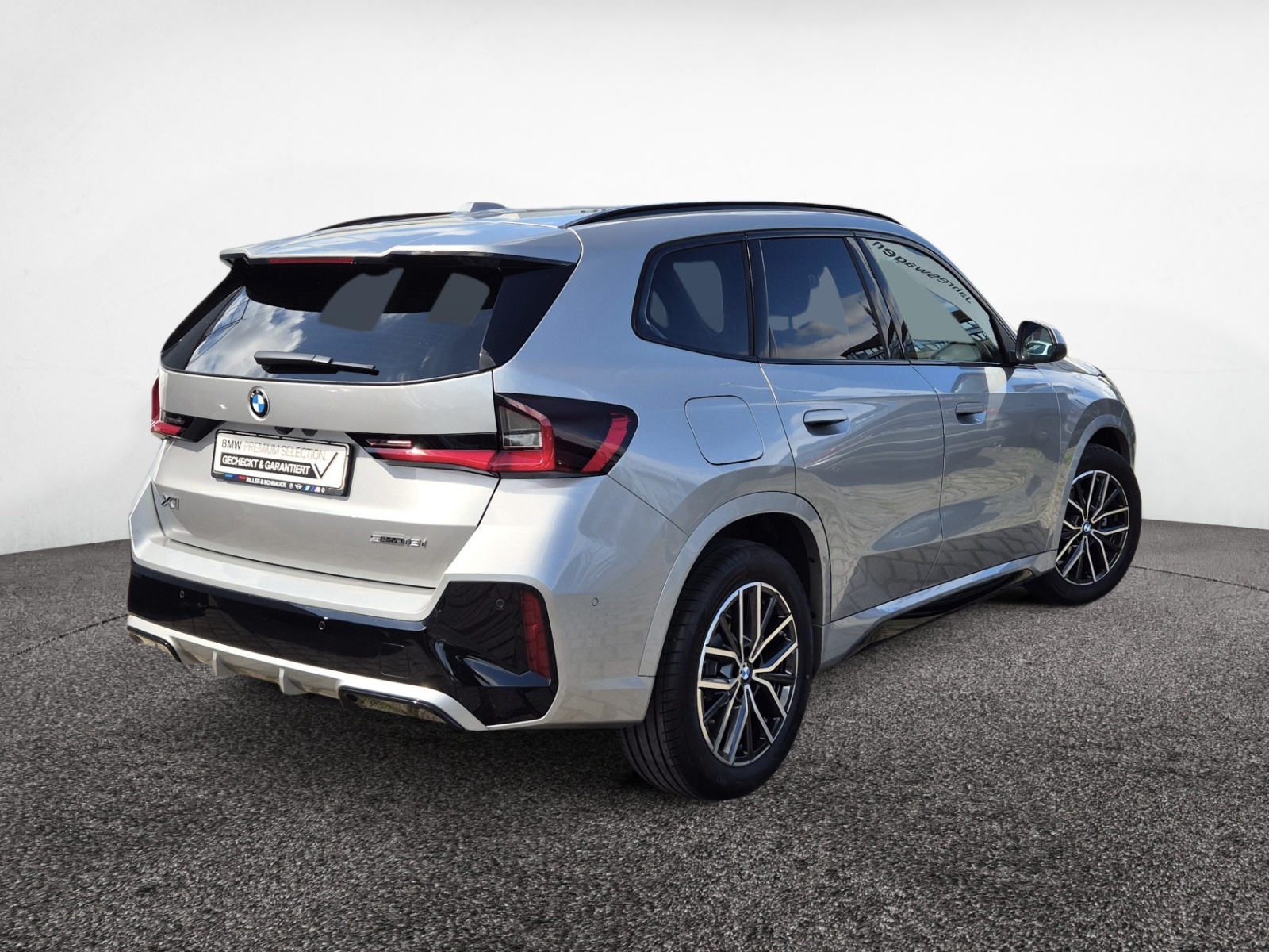 BMW X1 sDrive 18i M-Sport – Produktfoto 4