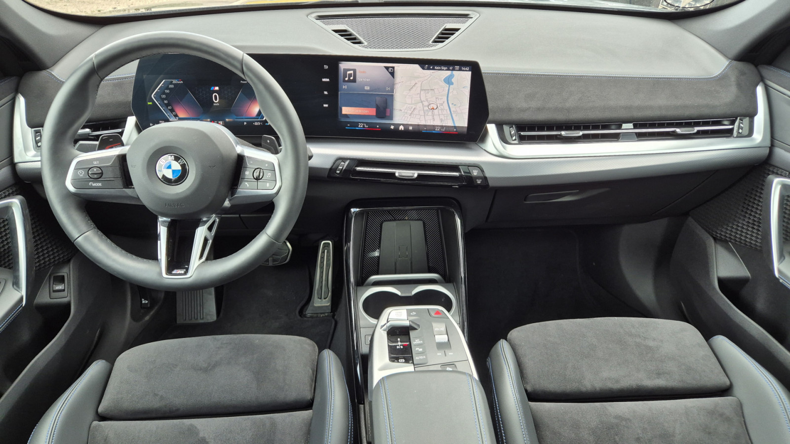 BMW X1 sDrive 18i M-Sport – Produktfoto 3