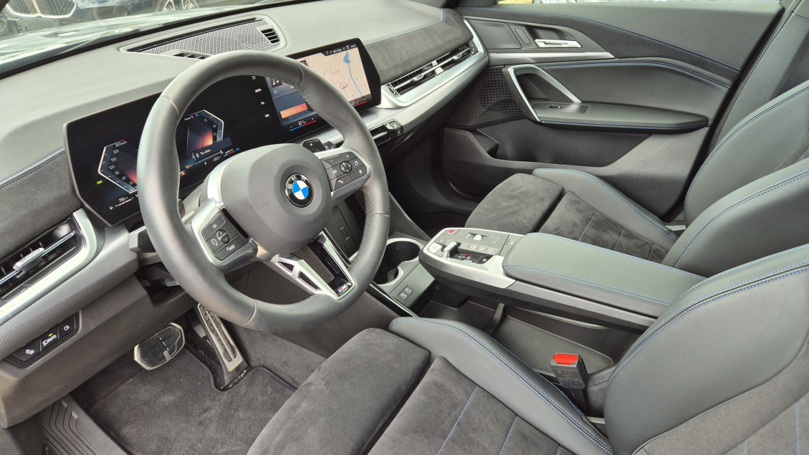 BMW X1 sDrive 18i M-Sport – Produktfoto 4
