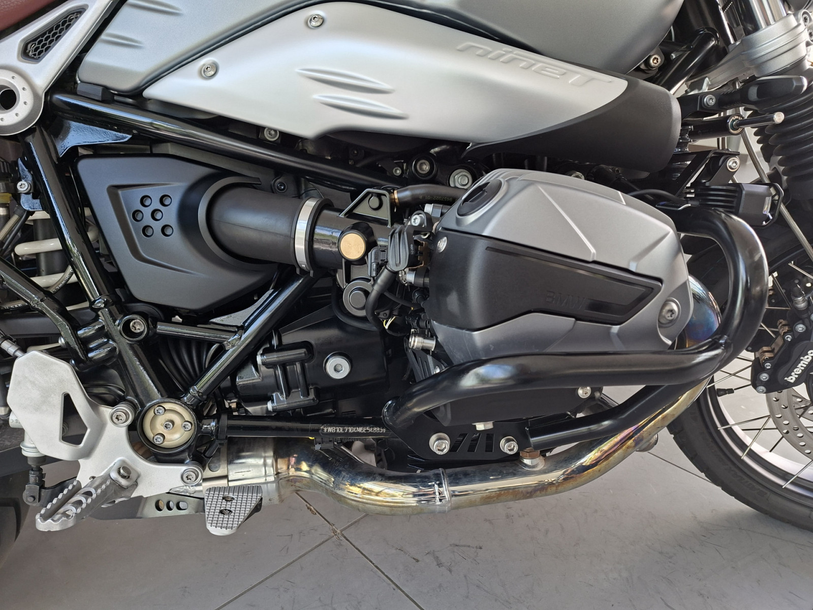 BMW R NINET SCRAMBLER – Produktfoto 3