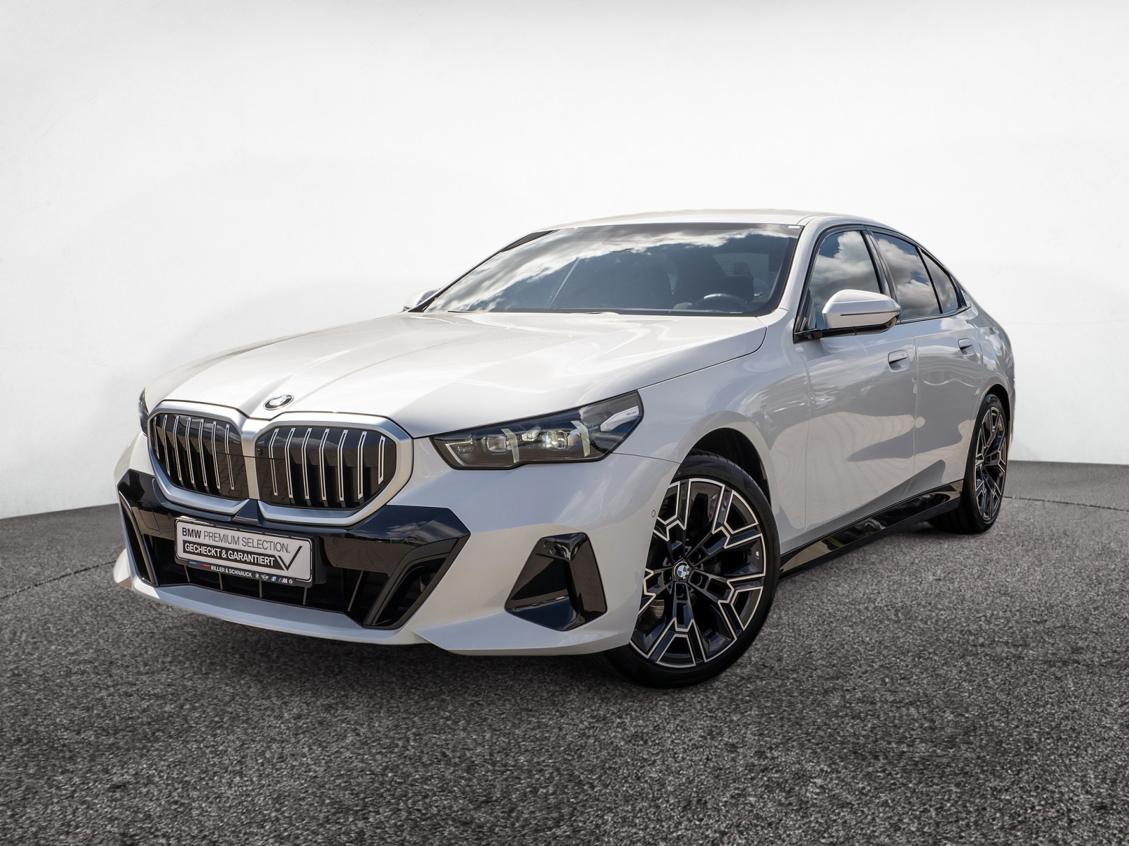 BMW 520i M-Sport – Produktfoto 1