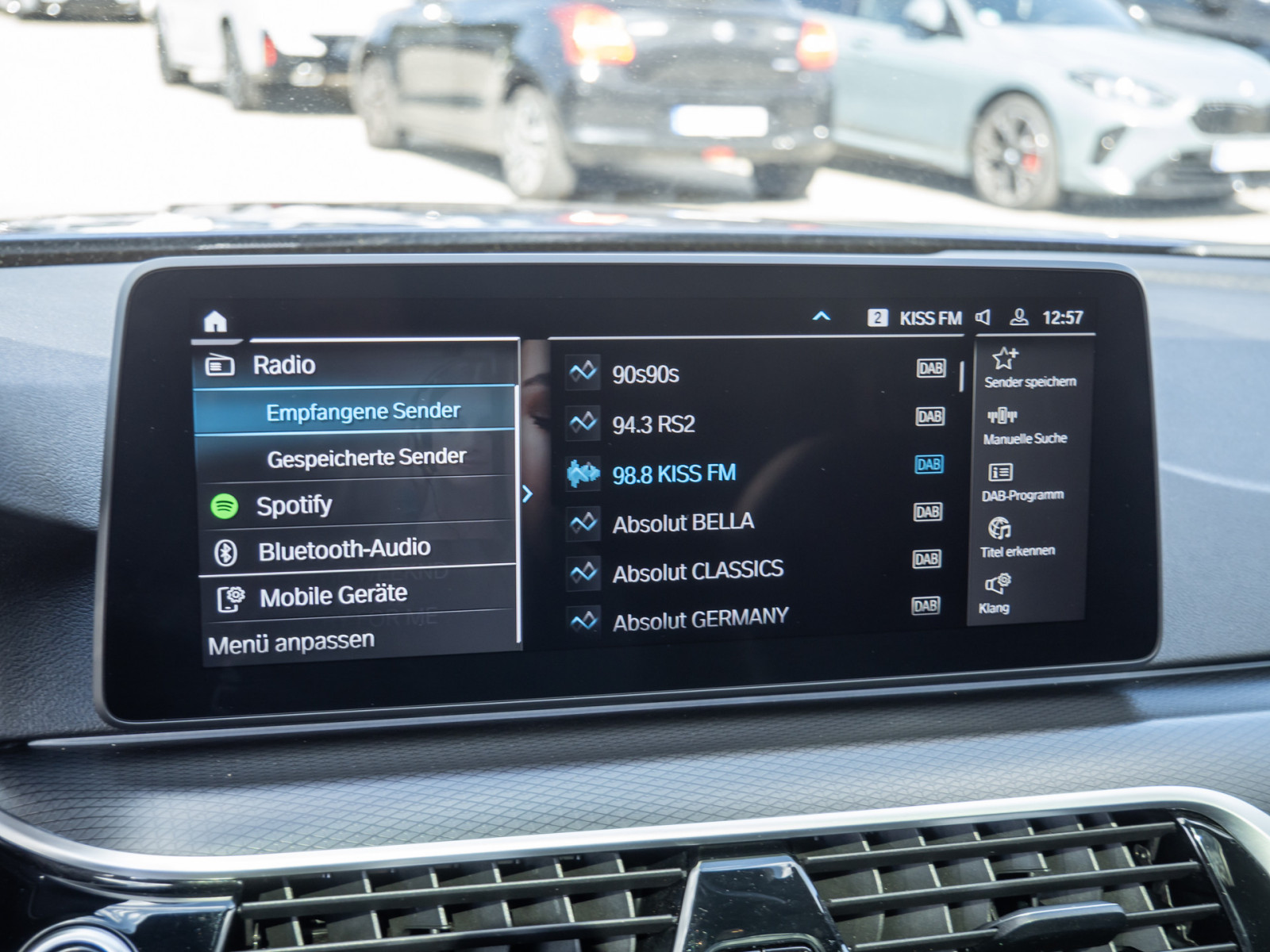 BMW 530e Touring xDrive M-Sport – Produktfoto 12