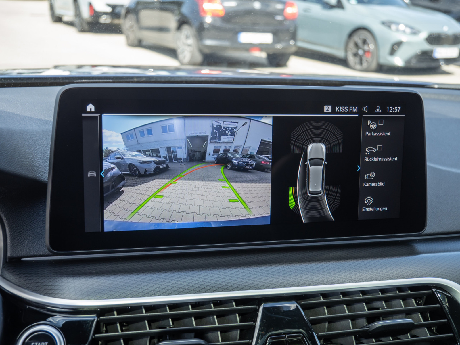 BMW 530e Touring xDrive M-Sport – Produktfoto 13