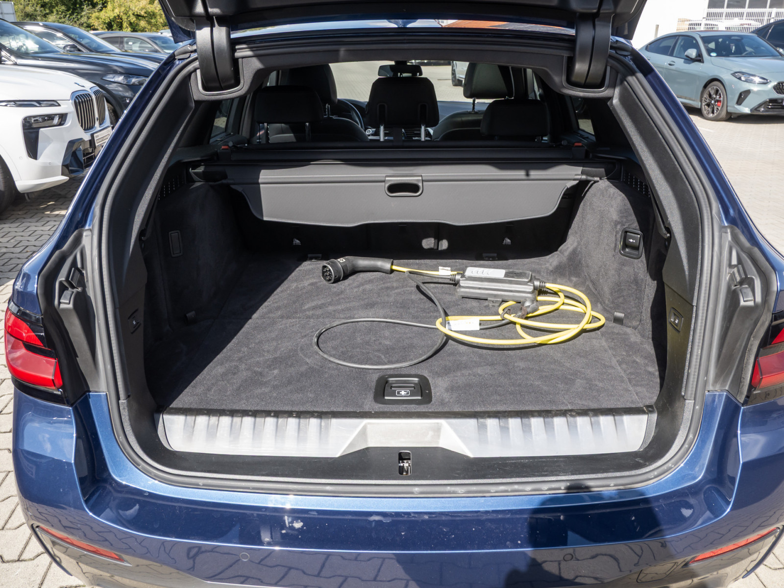 BMW 530e Touring xDrive M-Sport – Produktfoto 24