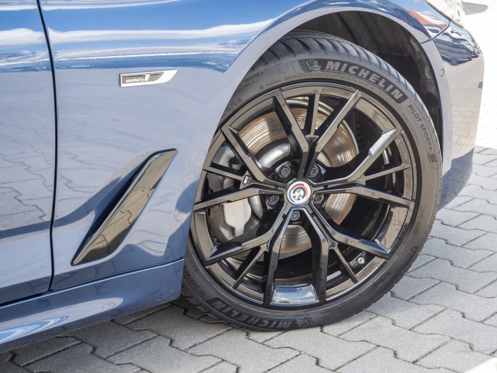 BMW 530e Touring xDrive M-Sport – Produktfoto 5