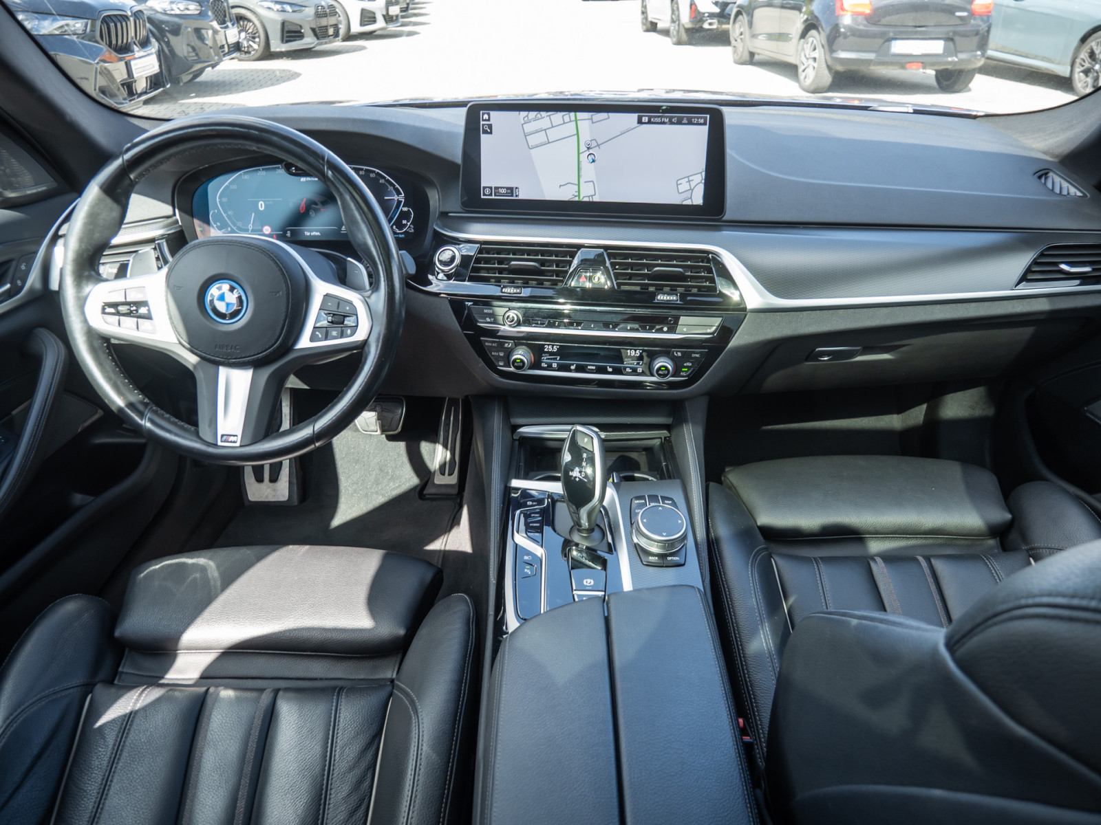 BMW 530e Touring xDrive M-Sport – Produktfoto 8