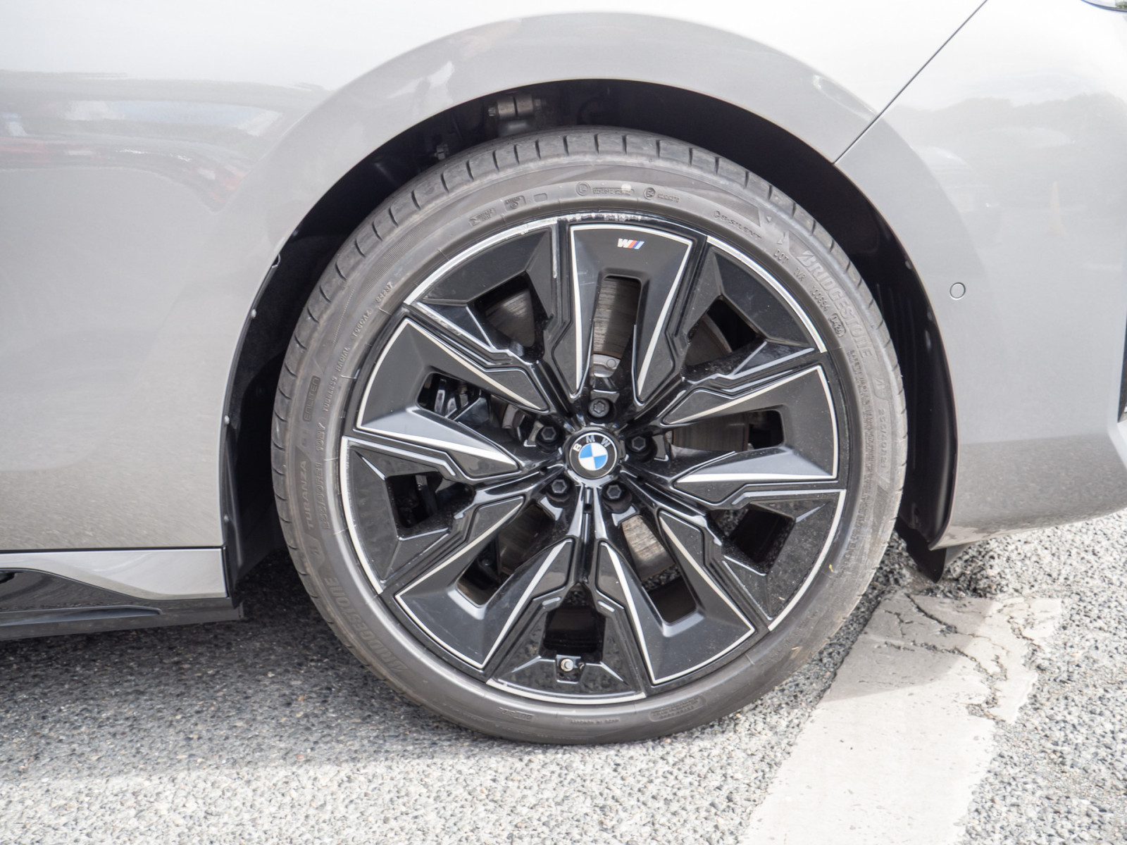 BMW i7 xDrive 60 M-Sport PRO – Produktfoto 5