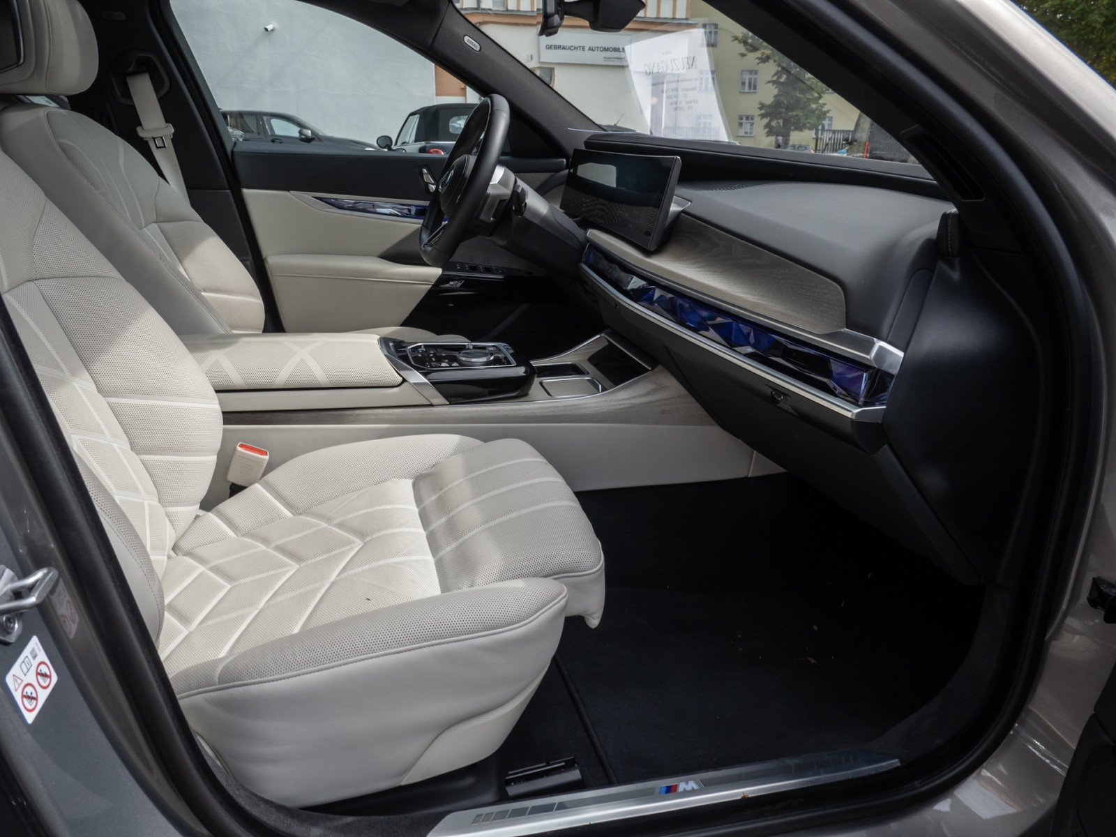 BMW i7 xDrive 60 M-Sport PRO – Produktfoto 6