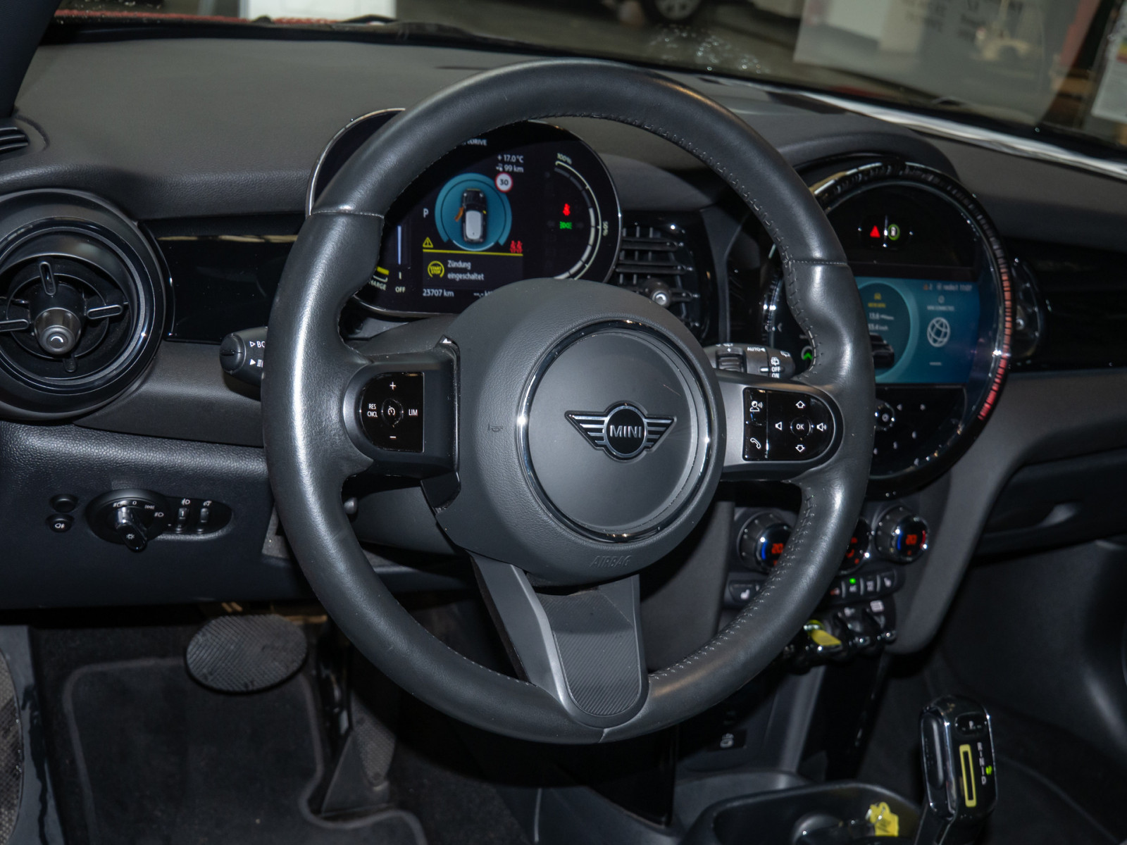 MINI Cooper SE Classic Trim – Produktfoto 9