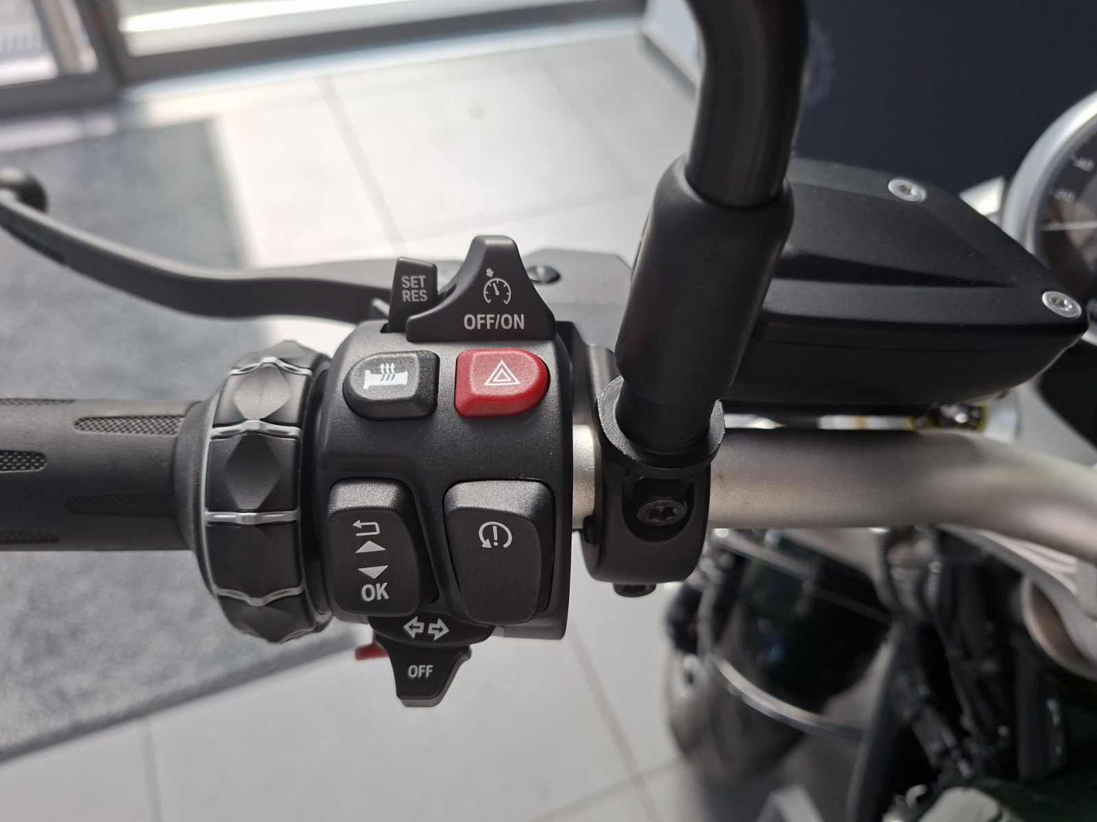 BMW R 12 NINET – Produktfoto 11