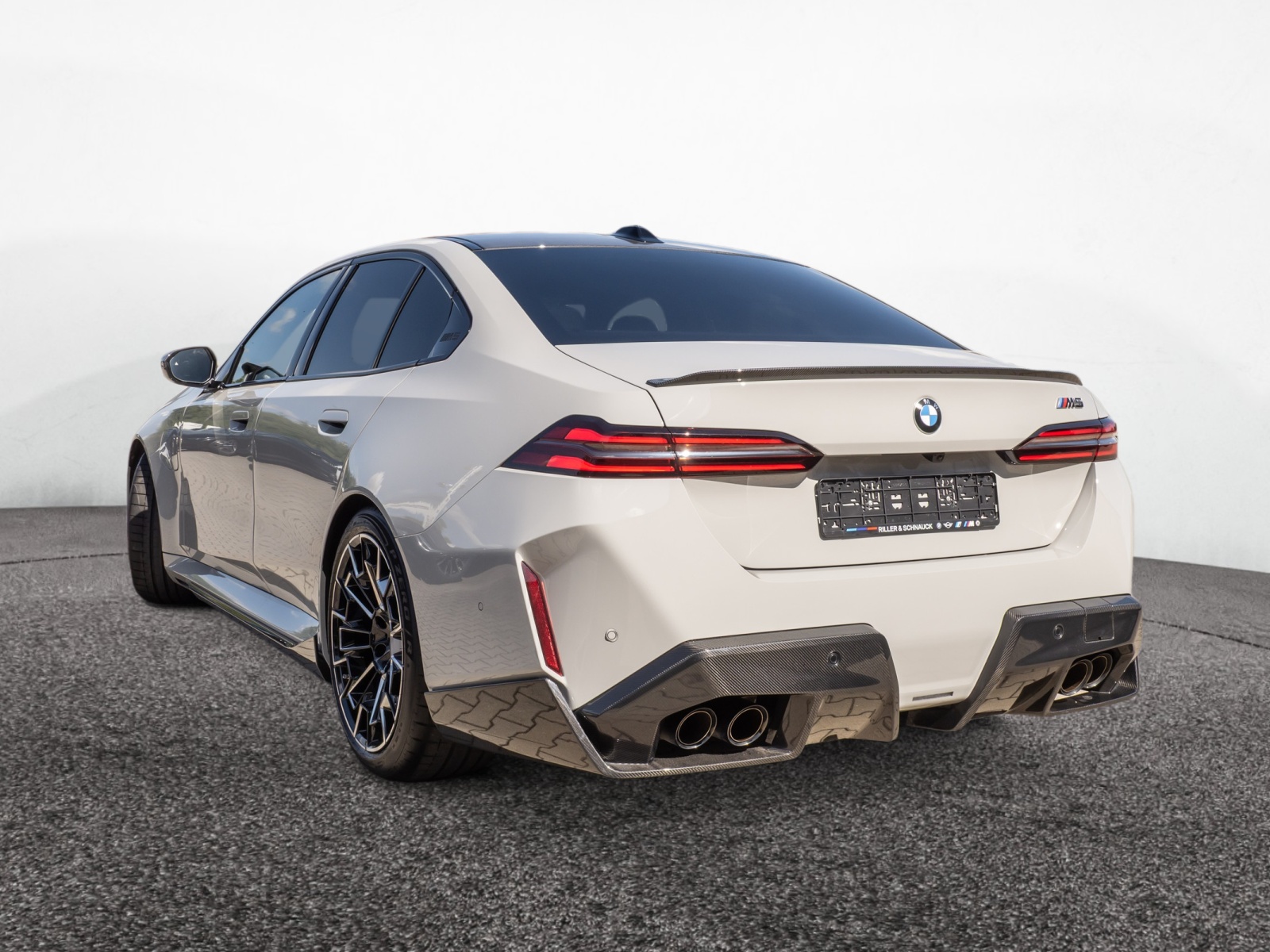 BMW M5 xDrive – Produktfoto 4