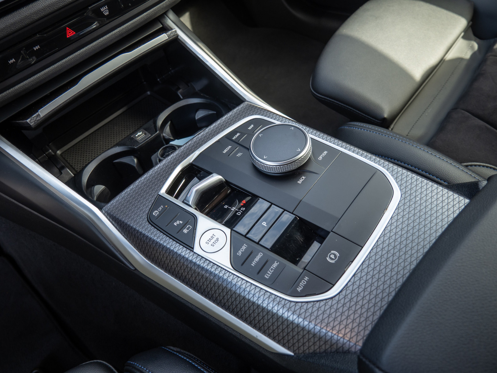 BMW 320e M-Sport – Produktfoto 14