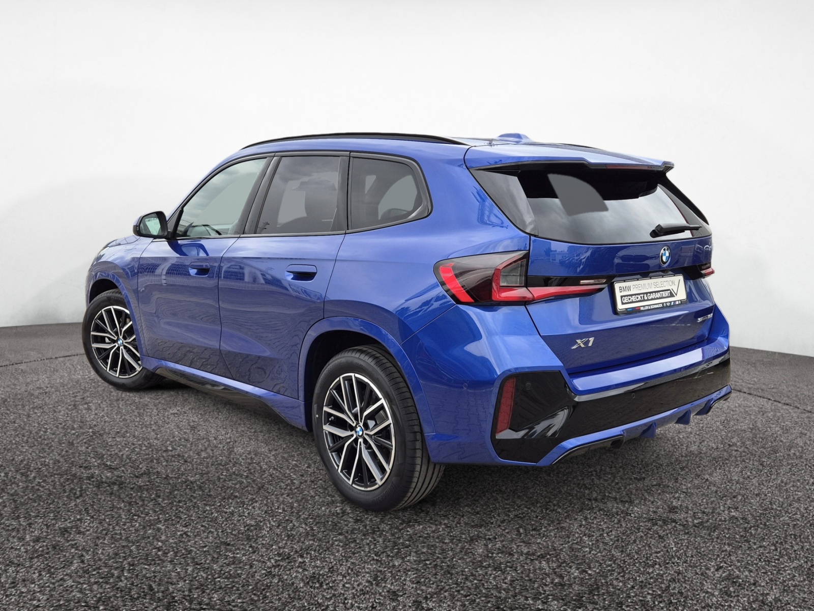BMW X1 sDrive 18i M-Sport – Produktfoto 4