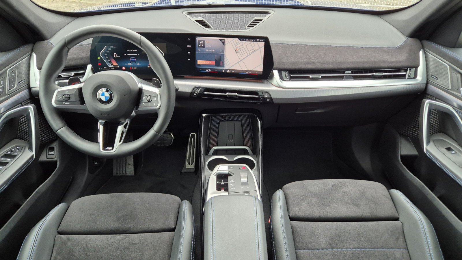 BMW X1 sDrive 18i M-Sport – Produktfoto 5