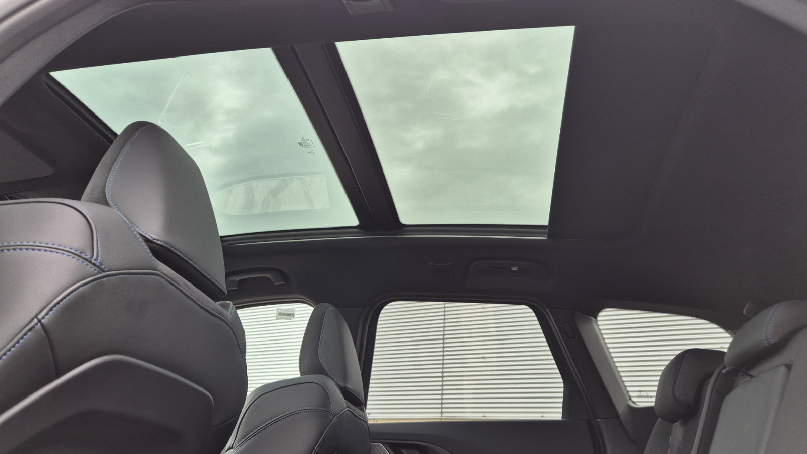 BMW X1 sDrive 18i M-Sport – Produktfoto 12