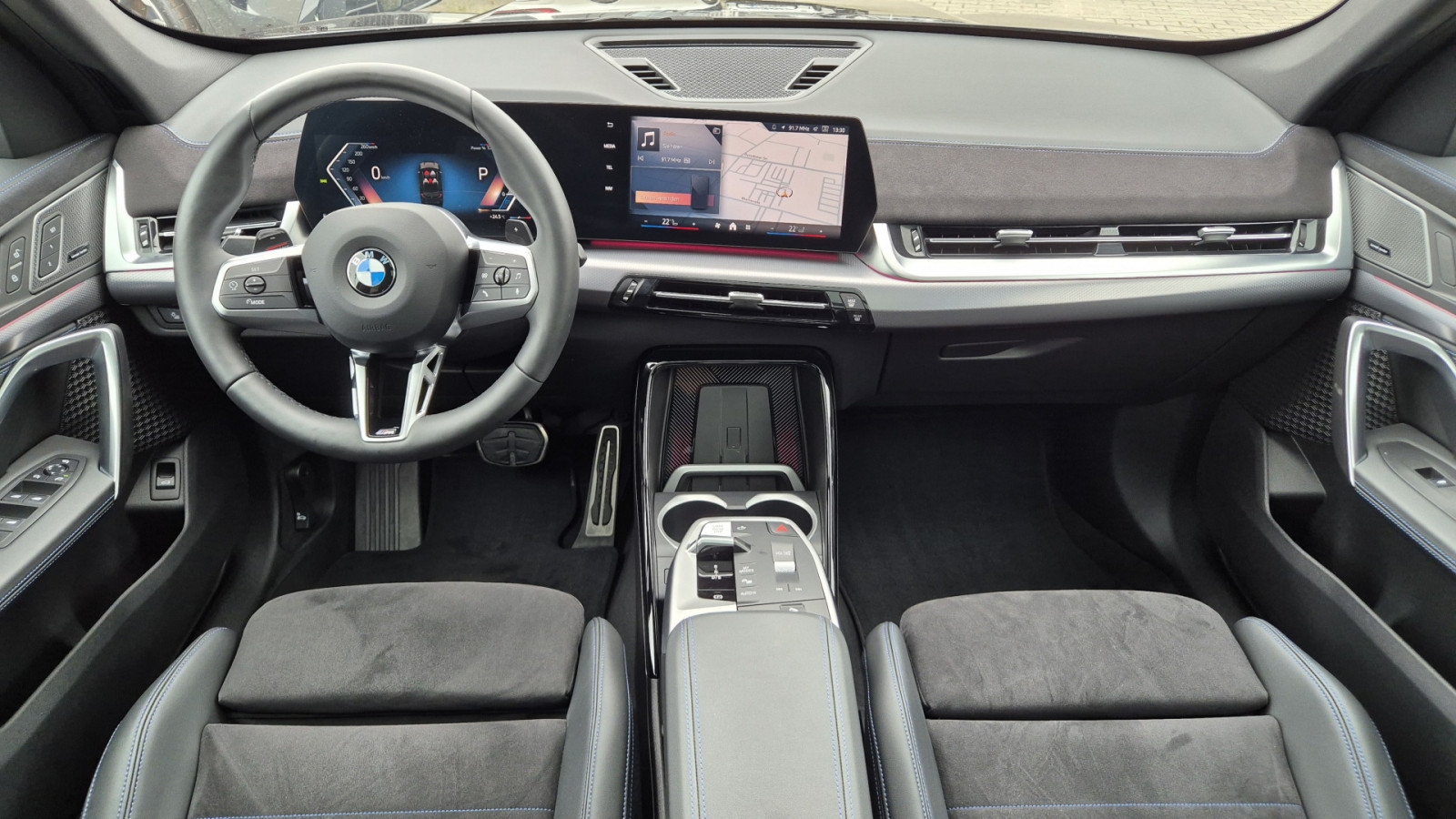 BMW X1 sDrive 18i M-Sport – Produktfoto 5