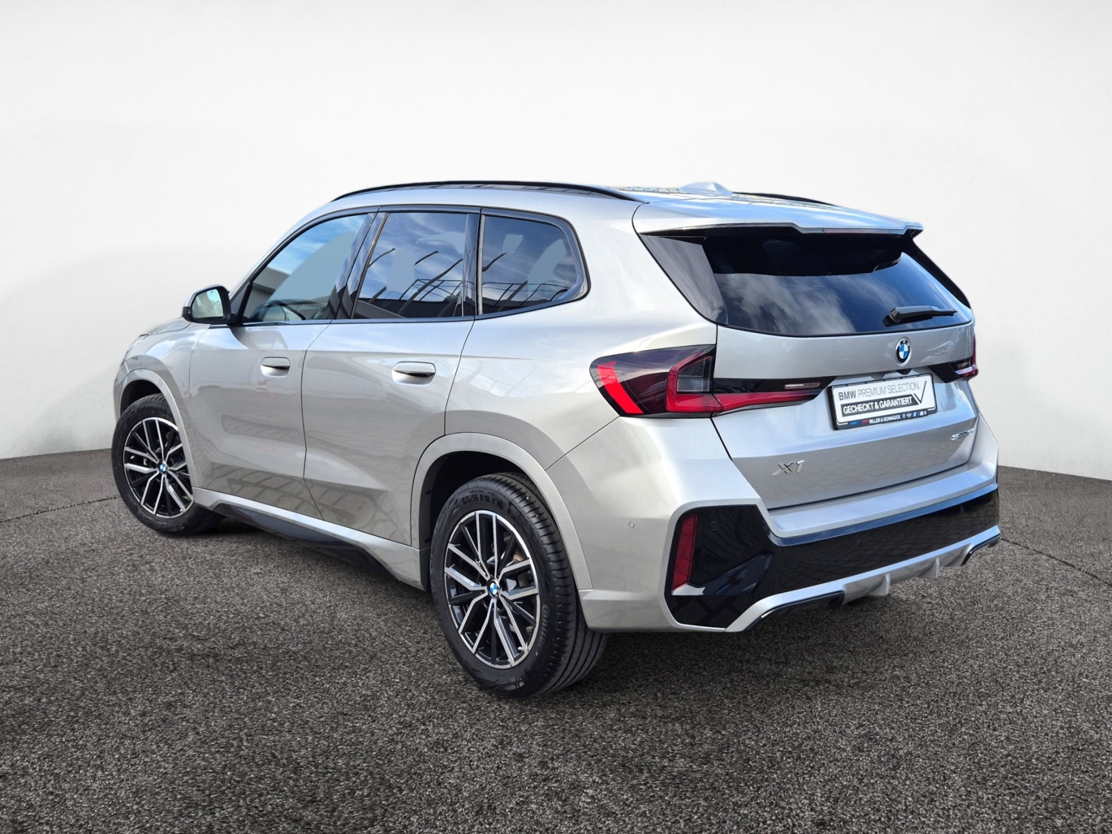 BMW X1 sDrive 18i M-Sport – Produktfoto 4