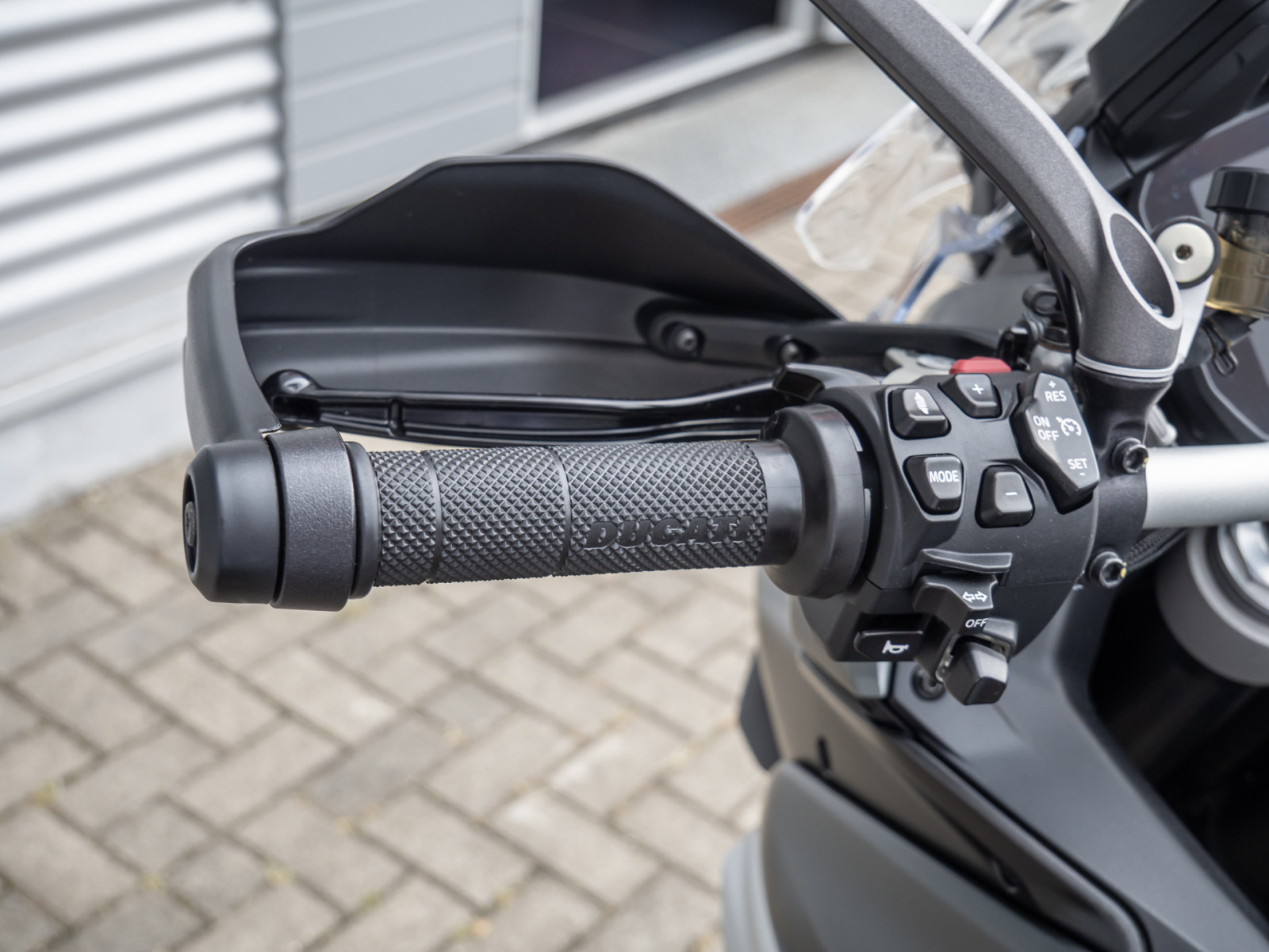 Ducati Multistrada V4 S Full – Produktfoto 10