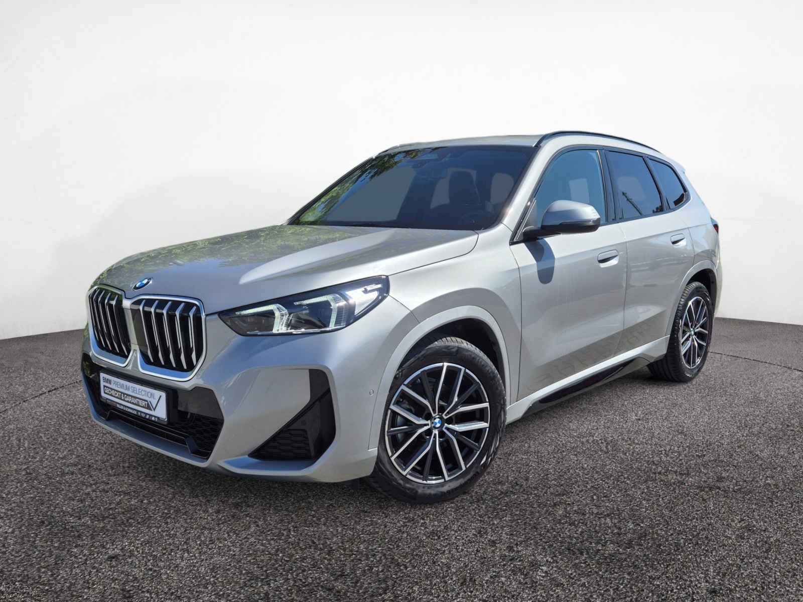 BMW X1 sDrive 18i M-Sport – Produktfoto 1
