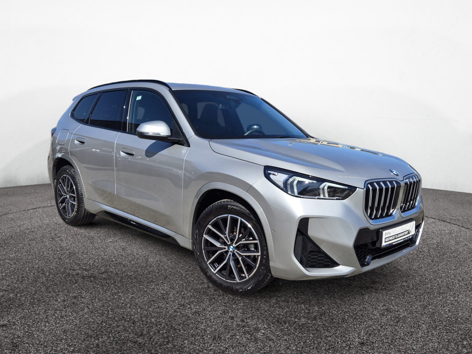 BMW X1 sDrive 18i M-Sport – Produktfoto 2