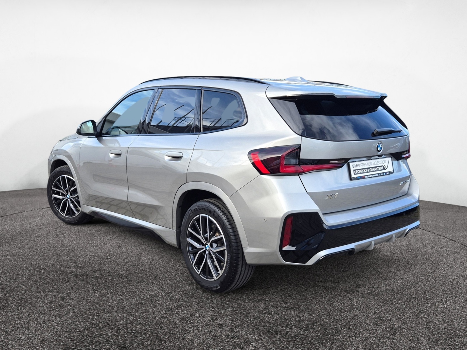 BMW X1 sDrive 18i M-Sport – Produktfoto 4