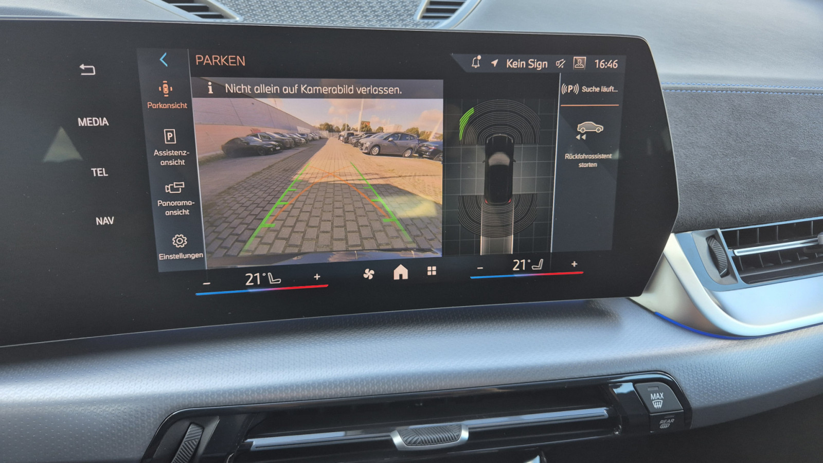 BMW X1 sDrive 18i M-Sport – Produktfoto 7