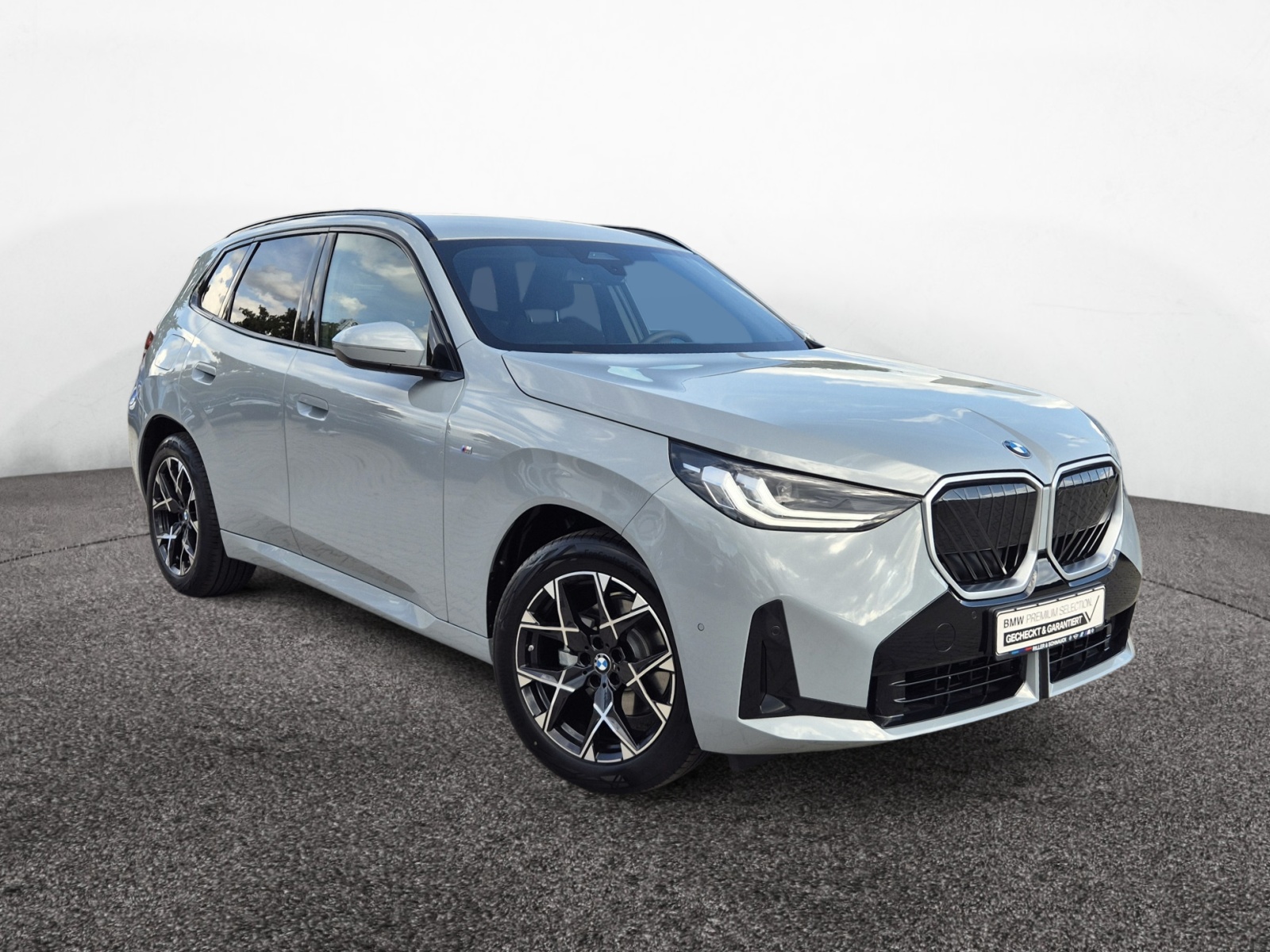 BMW X3 20i xDrive M-Sport – Produktfoto 2