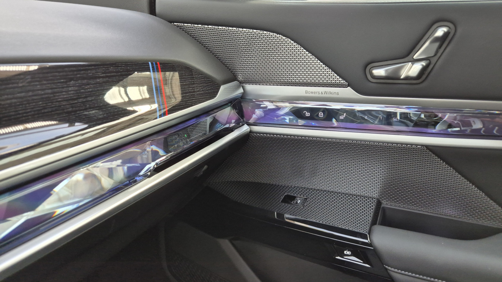 BMW 740 d xDrive M-Sport – Produktfoto 11