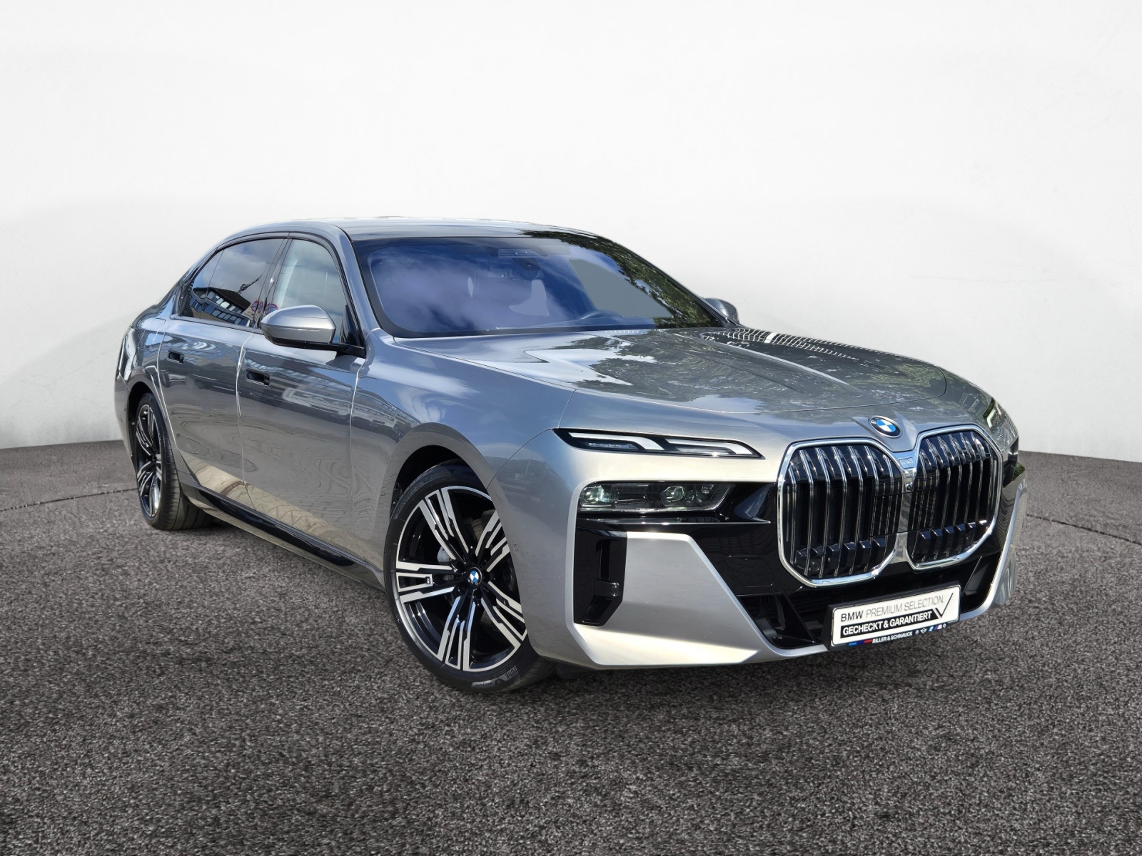 BMW 740 d xDrive M-Sport – Produktfoto 3