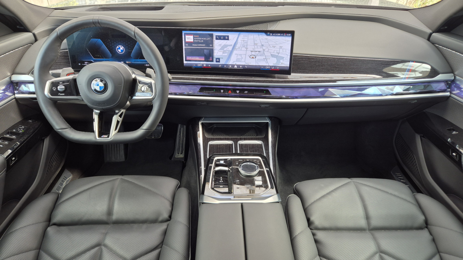 BMW 740 d xDrive M-Sport – Produktfoto 6