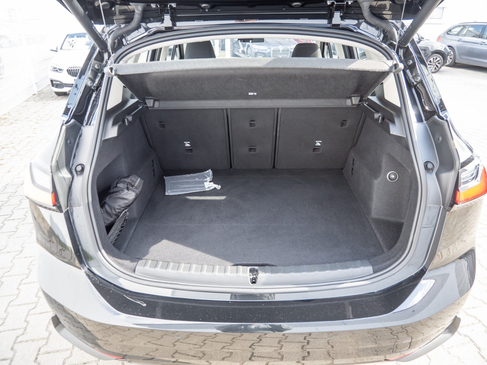 BMW 220i Active Tourer – Produktfoto 20