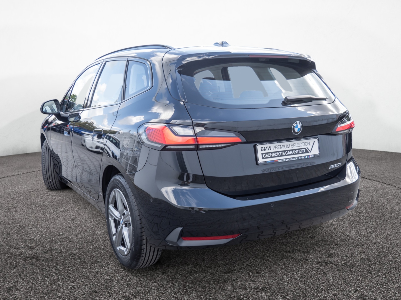BMW 220i Active Tourer – Produktfoto 4