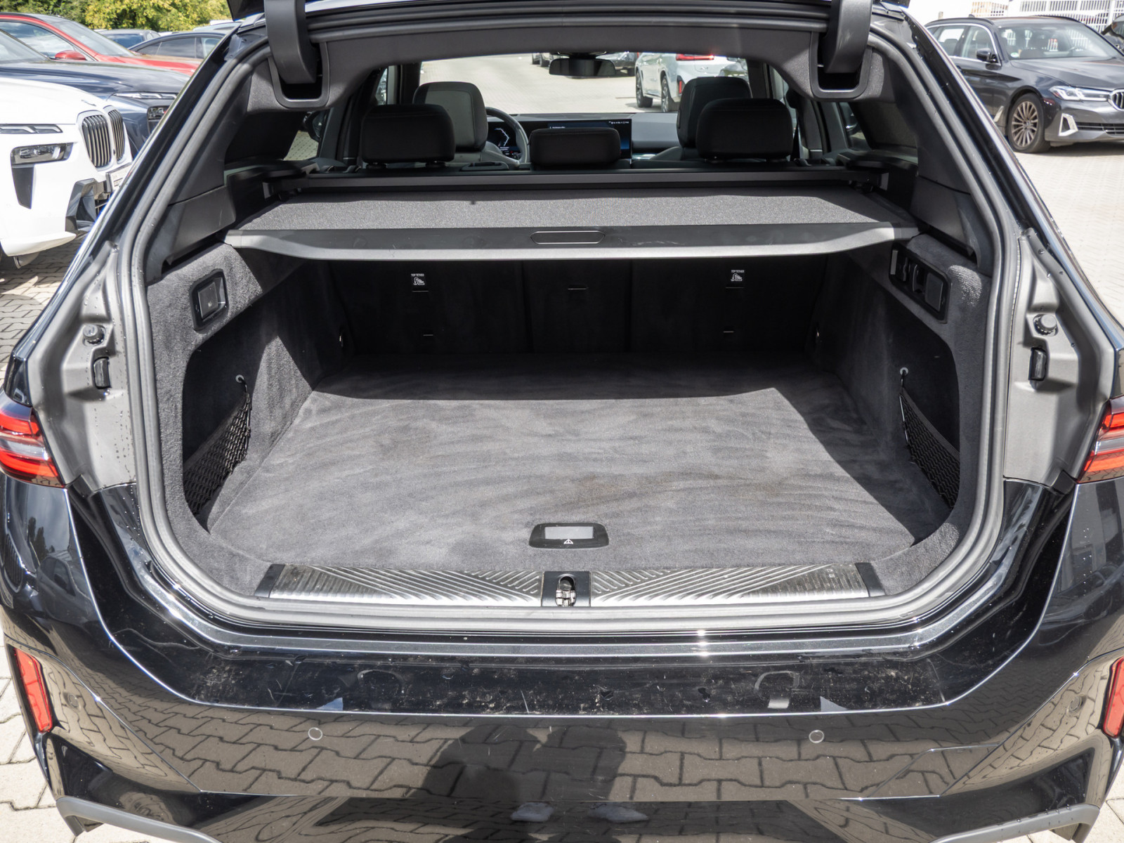 BMW 540d Touring xDrive M-Sport Pro – Produktfoto 22