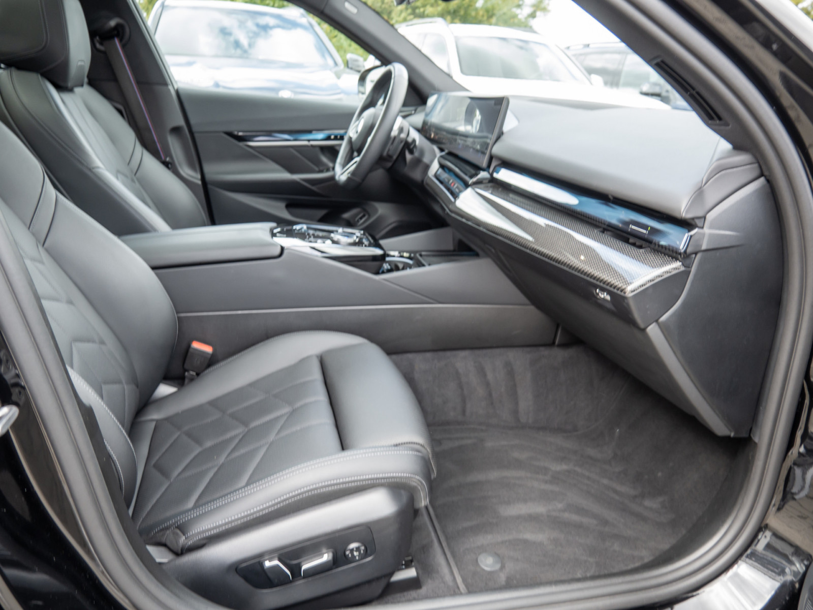BMW 540d Touring xDrive M-Sport Pro – Produktfoto 6
