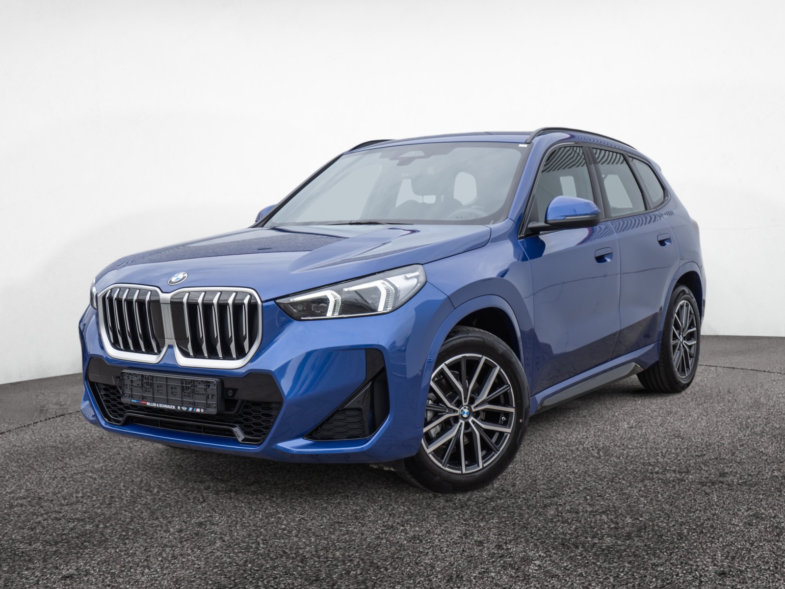 BMW X1 sDrive 18i M-Sport – Produktfoto 1