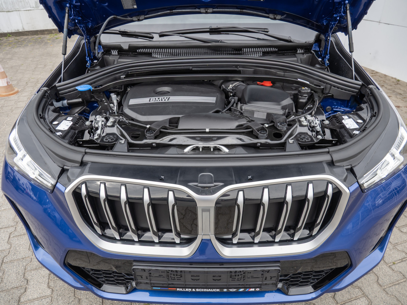 BMW X1 sDrive 18i M-Sport – Produktfoto 21