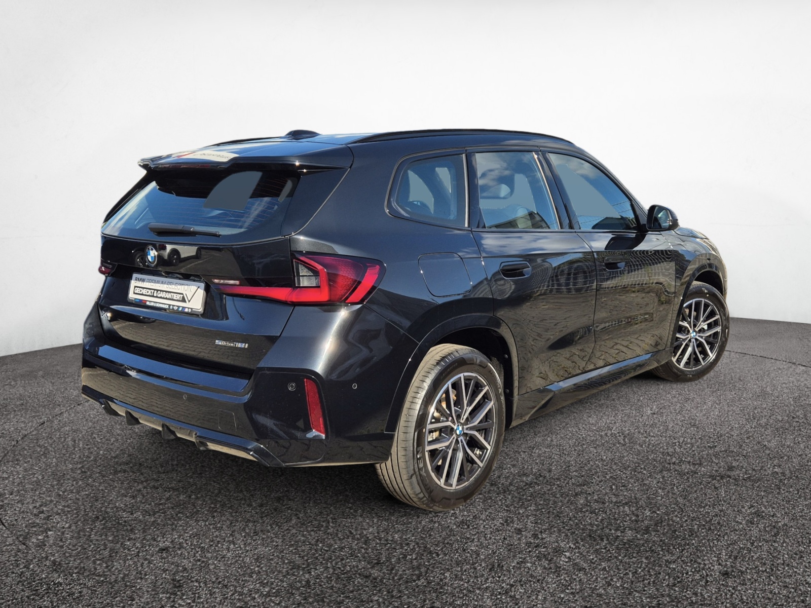 BMW X1 sDrive 18i M-Sport – Produktfoto 4