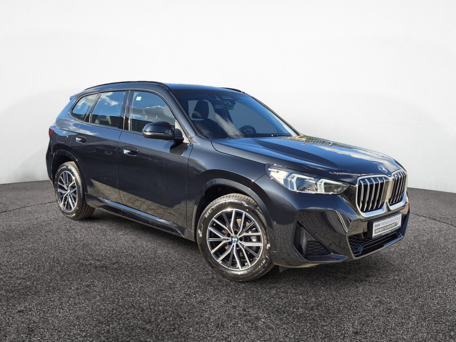 BMW X1 sDrive 18i M-Sport – Produktfoto 1