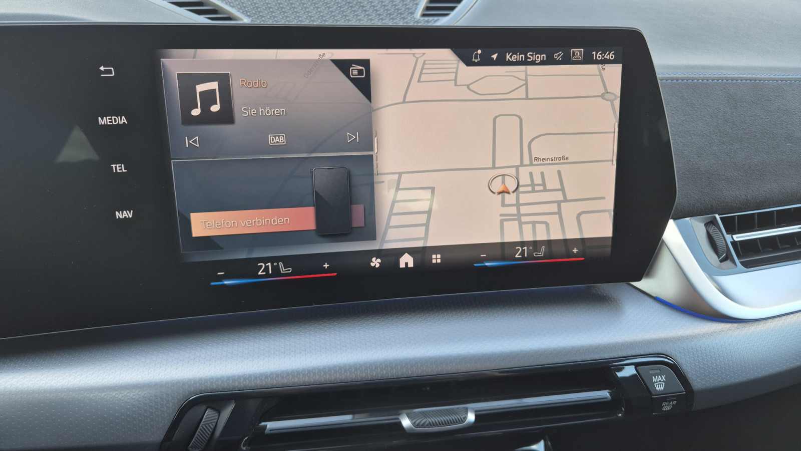 BMW X1 sDrive 18i M-Sport – Produktfoto 8