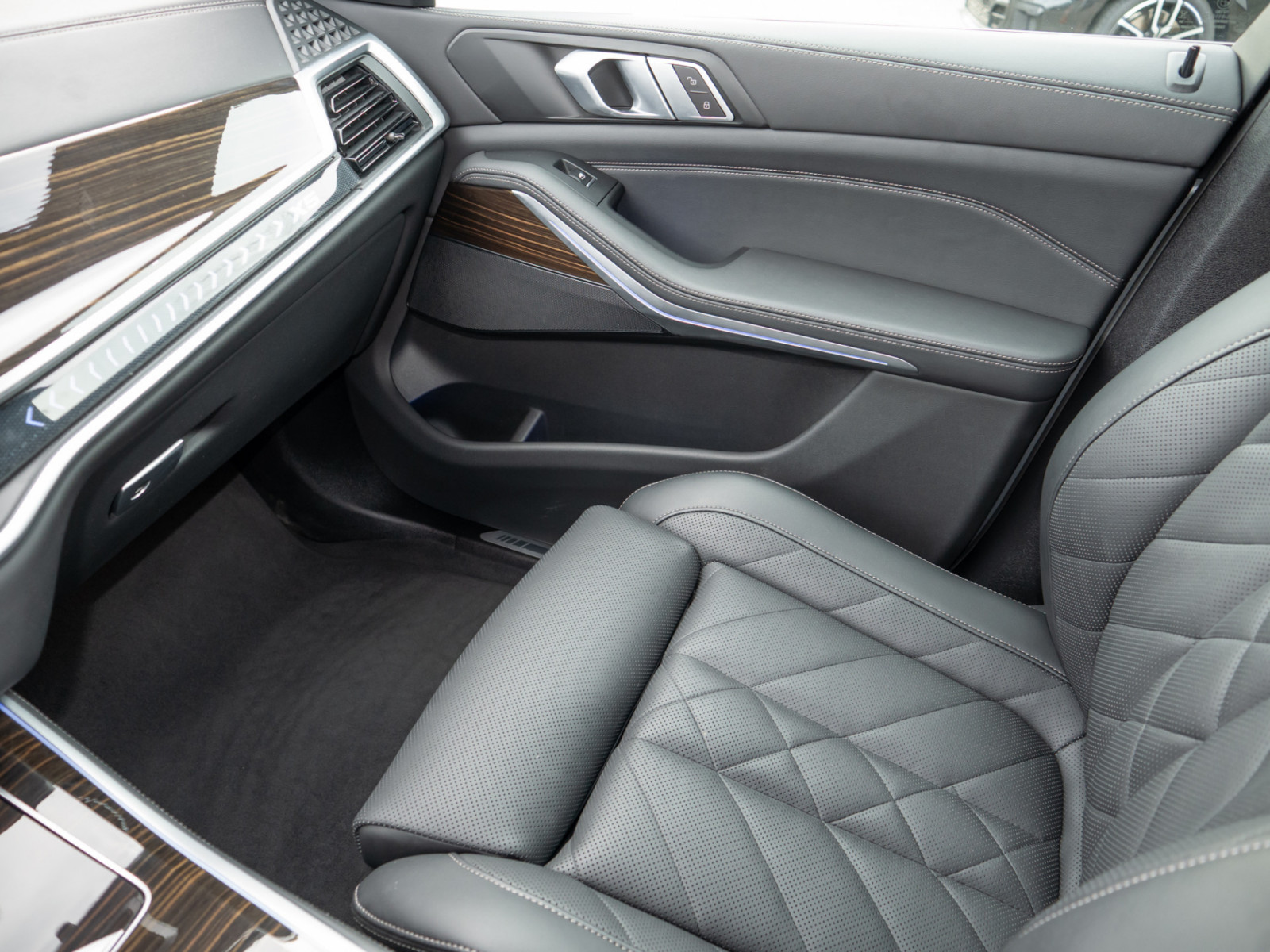 BMW X5 xDrive 50e M-Sport – Produktfoto 16