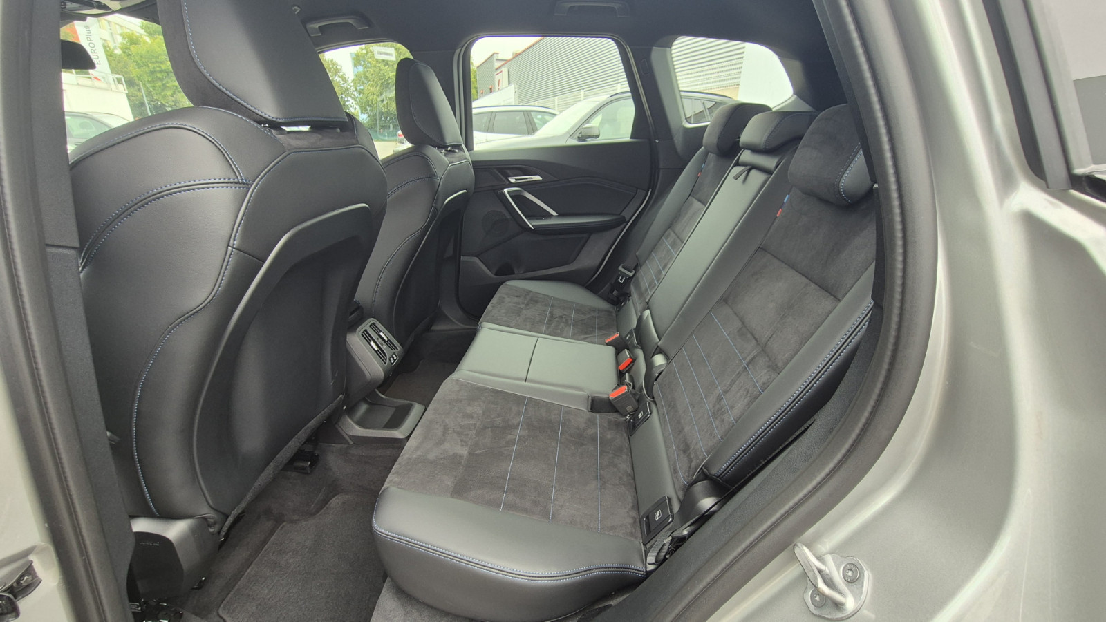BMW X1 sDrive 18i M-Sport – Produktfoto 12