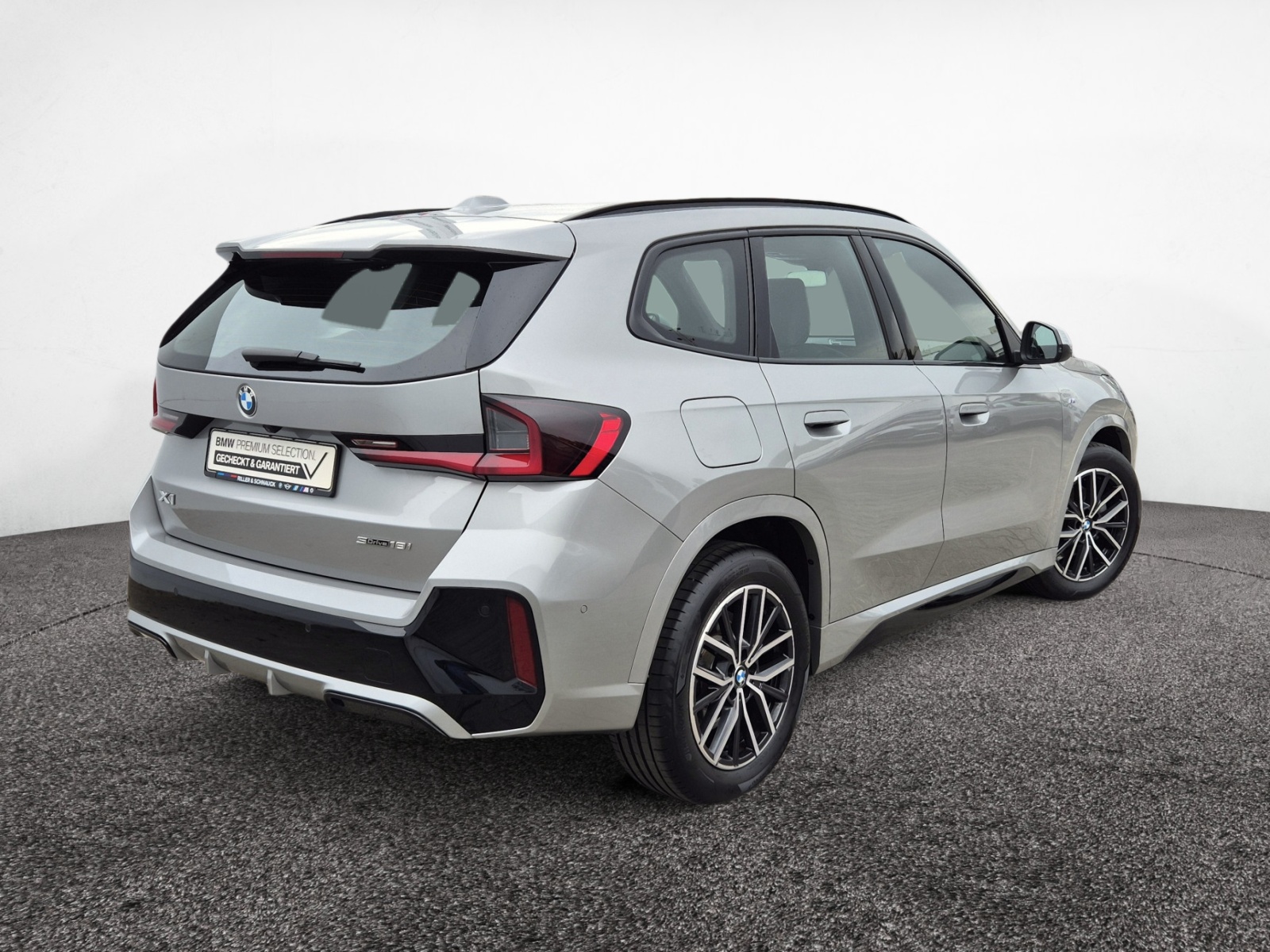 BMW X1 sDrive 18i M-Sport – Produktfoto 3