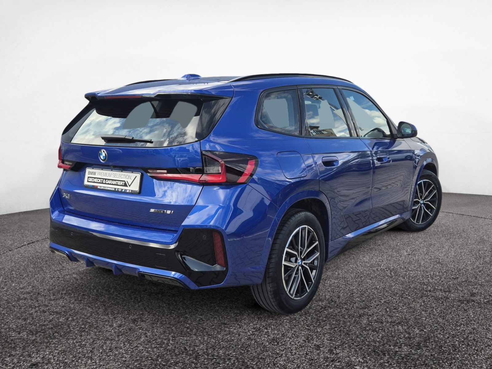 BMW X1 sDrive 18i M-Sport – Produktfoto 4