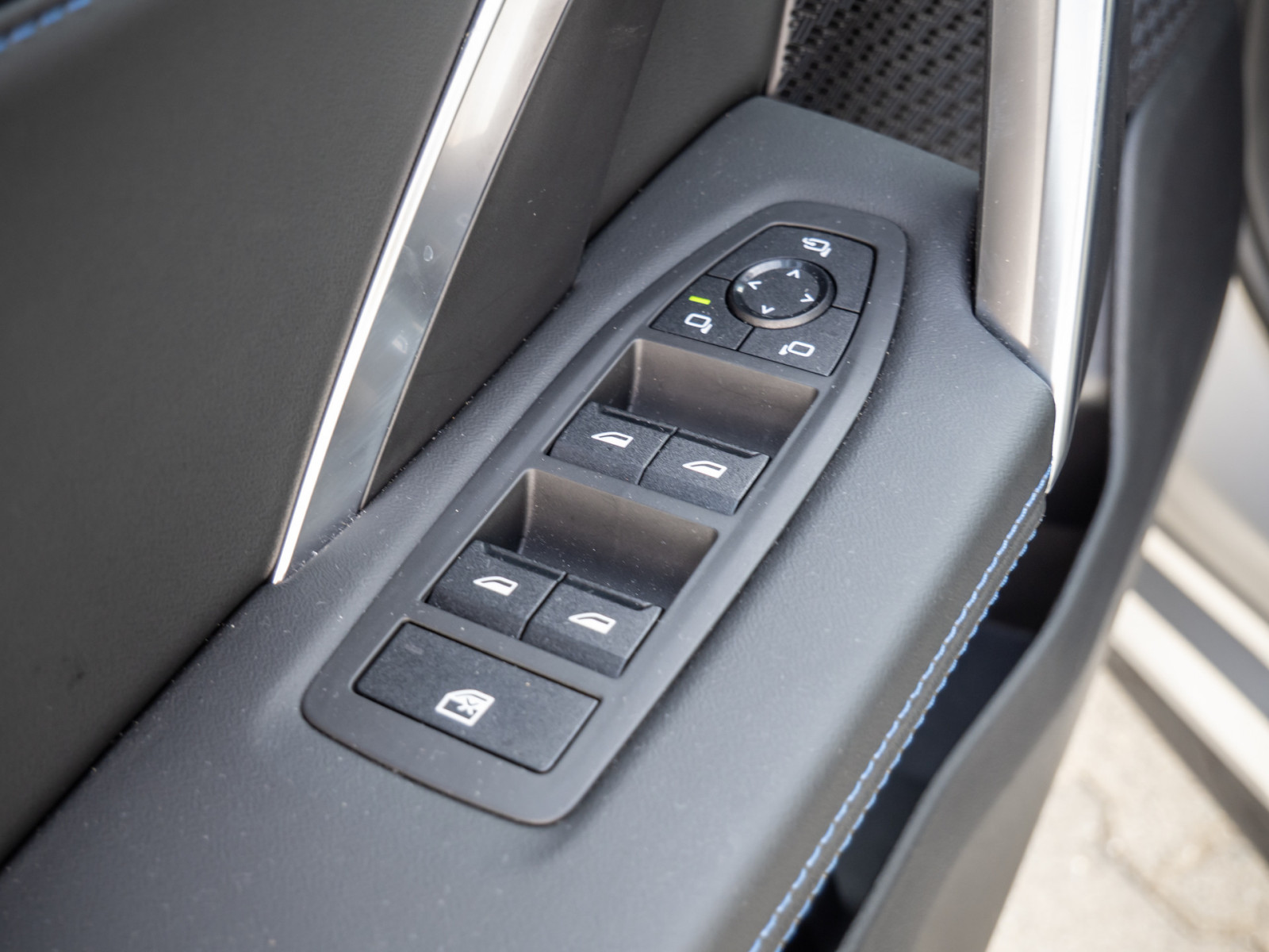 BMW X1 sDrive 18i M-Sport – Produktfoto 19