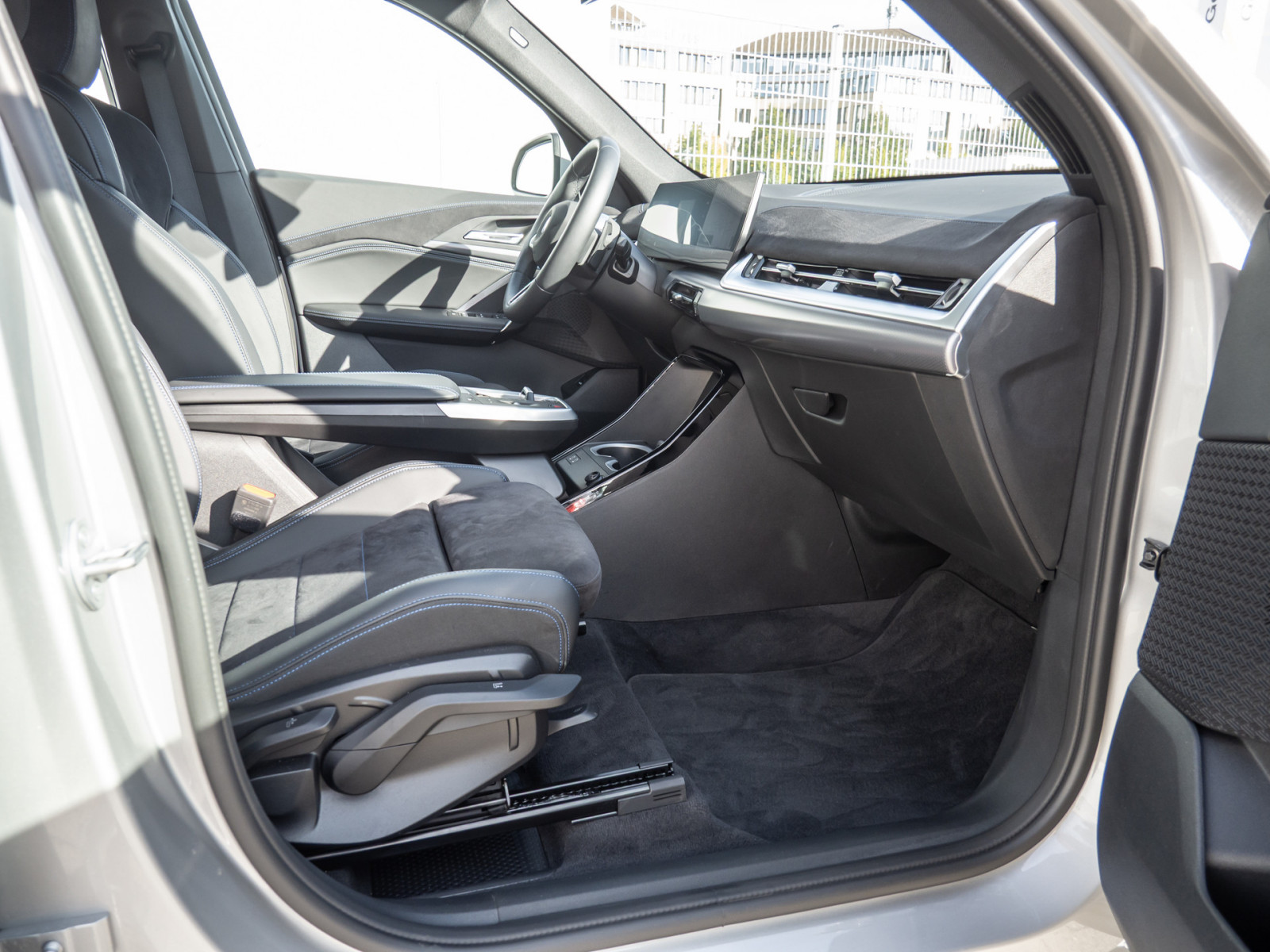BMW X1 sDrive 18i M-Sport – Produktfoto 6