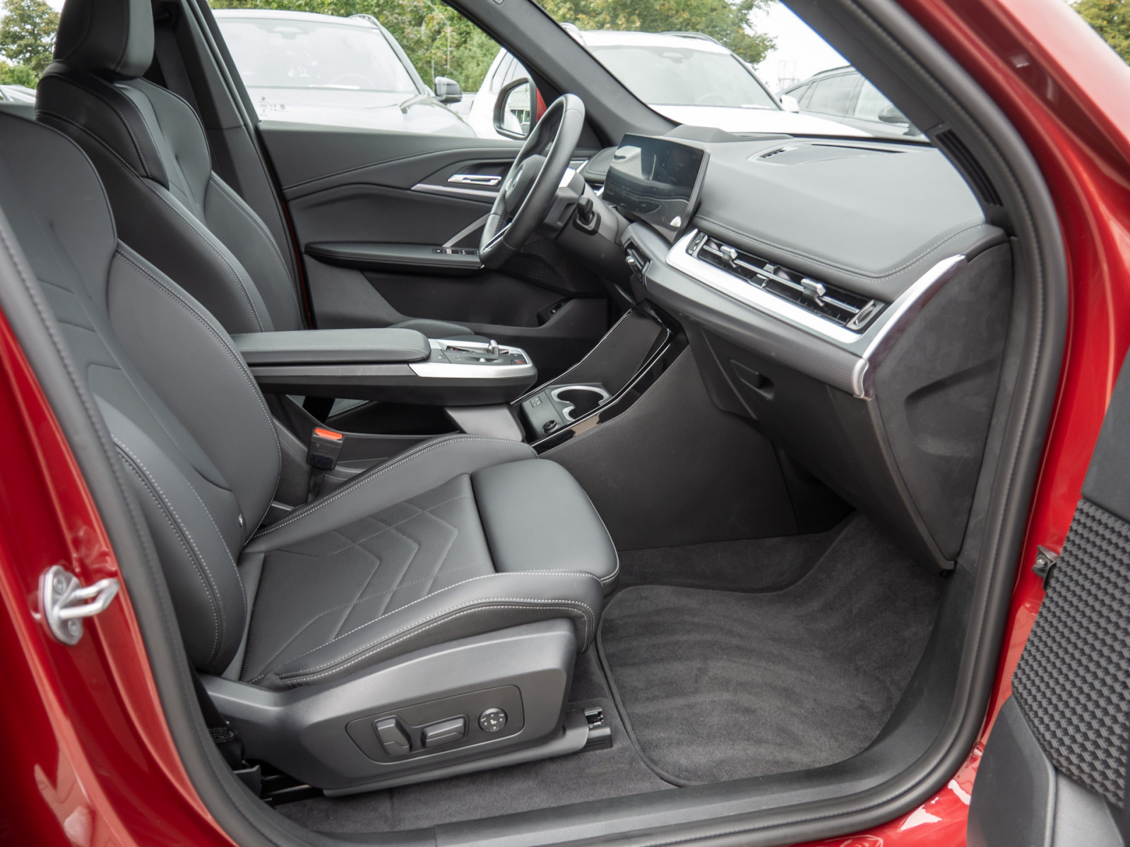 BMW iX1 xDrive 30 M-Sport – Produktfoto 6